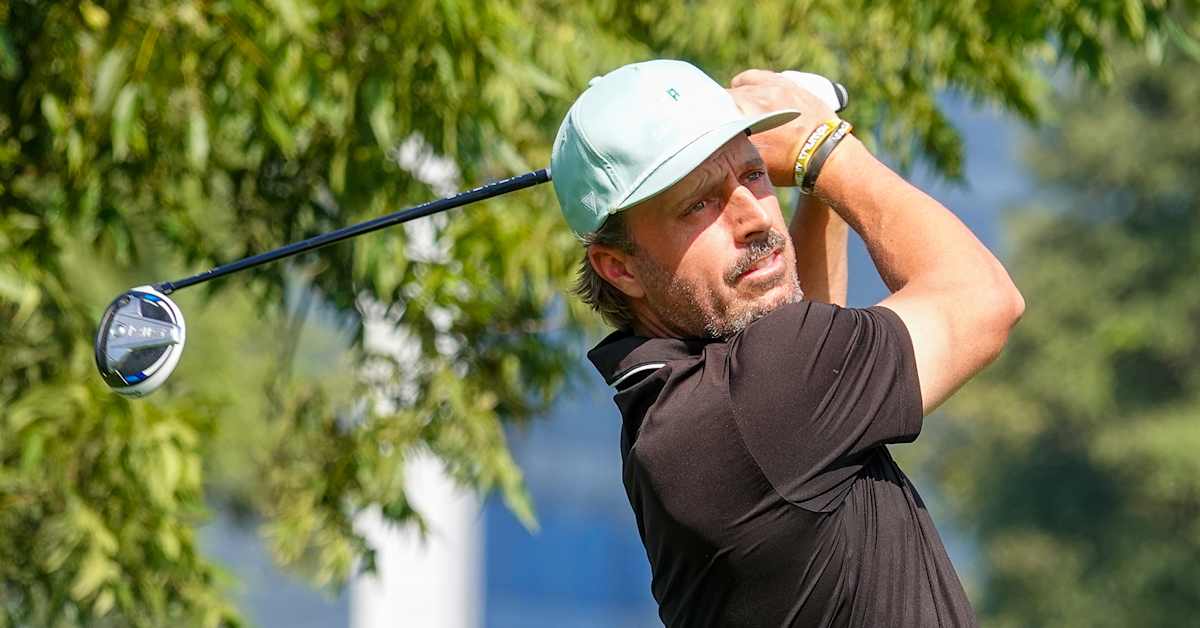 Anderson Domina en Wichita: Liderato Sólido y Esteban Jaramillo Brilla en el Top 10